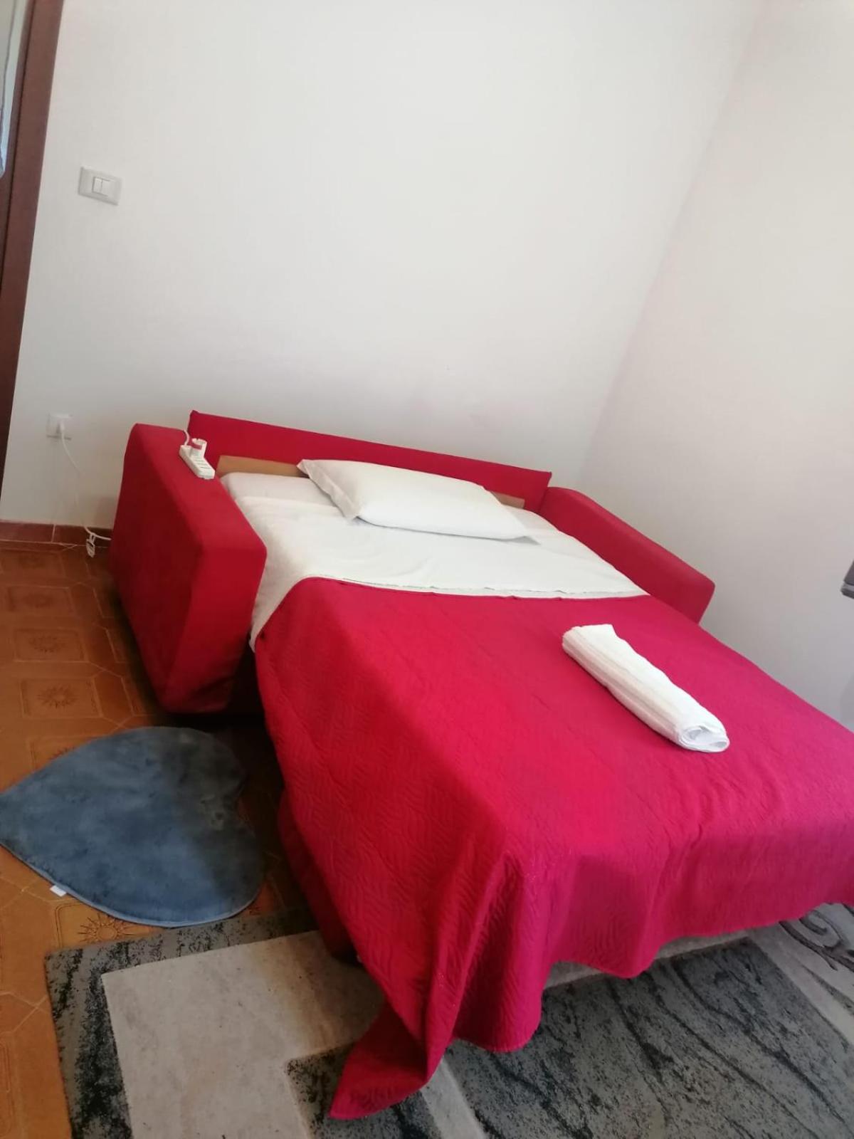 Homestay Venice Station *